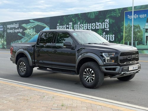 ឡានលក់ ford f150 raptor 019 lobo