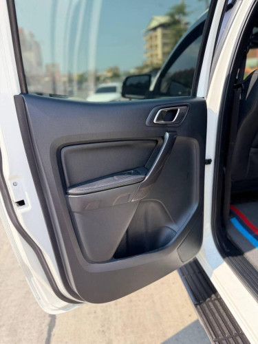 លក់ford ranger wildrak 2021 ម៉ាសុីន2ចុចឡានស្អាតអត់បុក