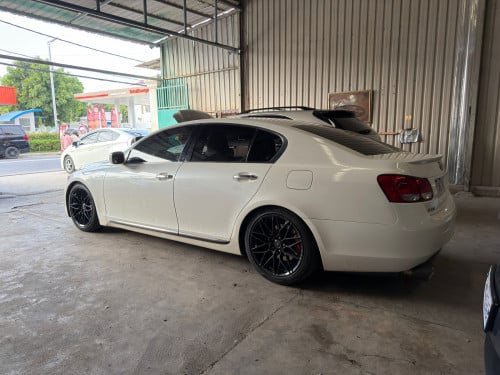 បូម​ GS300 លេង​ទាប​ ល្មម​ស្អាត​