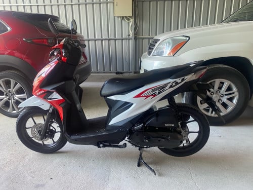 លក់Honda Beat 024 ម៉ូតូនៅសាណុំ ម្ចាស់ដេីម