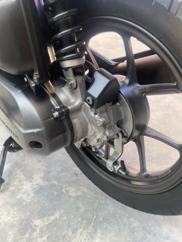 លក់Honda Beat 024 ម៉ូតូនៅសាណុំ ម្ចាស់ដេីម
