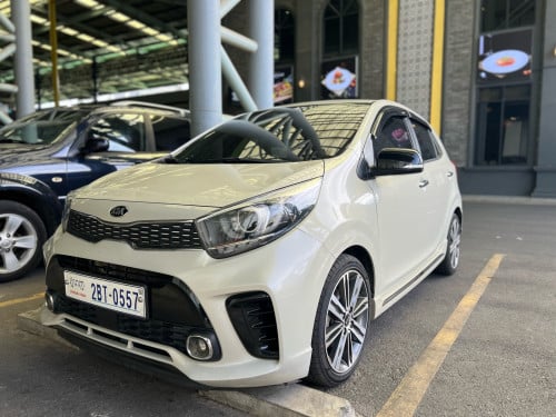 ខ្ញុំចង់លក់ឡាន Kia 2018 ម្ចាស់ដេីម 0966666866