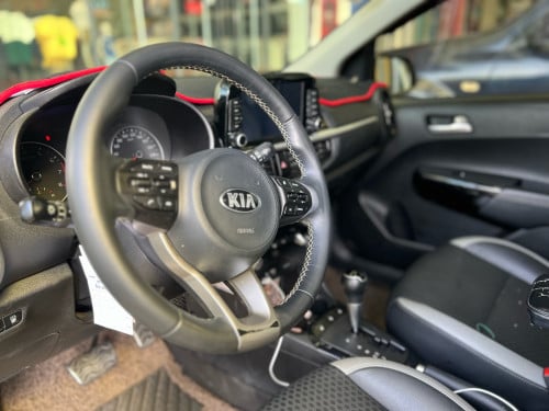 ខ្ញុំចង់លក់ឡាន Kia 2018 ម្ចាស់ដេីម 0966666866
