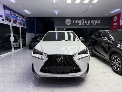 តម្លៃពិសេស LEXUS NX200T Year: 2015 Option : LUXURY UP F-SPORT