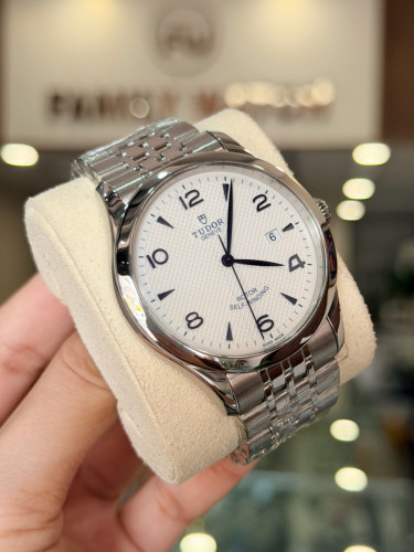 (Original) TUDOR 1926 91650 Date Silver Dial Automatic 42mm