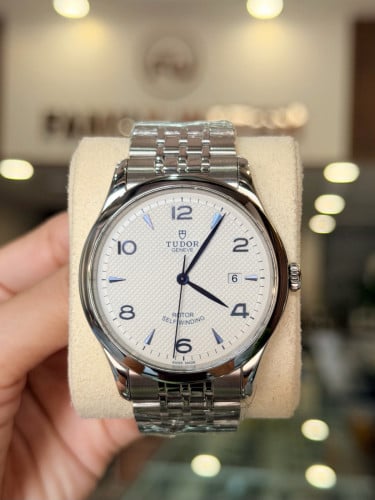(Original) TUDOR 1926 91650 Date Silver Dial Automatic 42mm