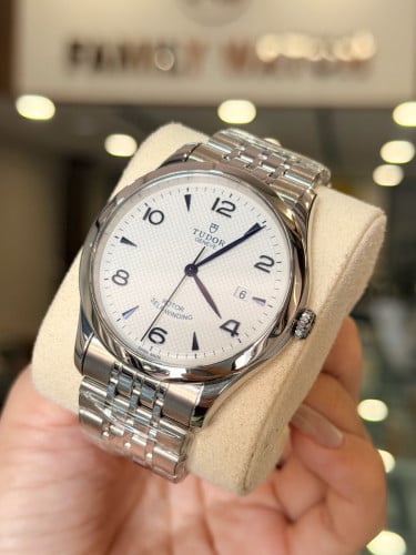 (Original) TUDOR 1926 91650 Date Silver Dial Automatic 42mm