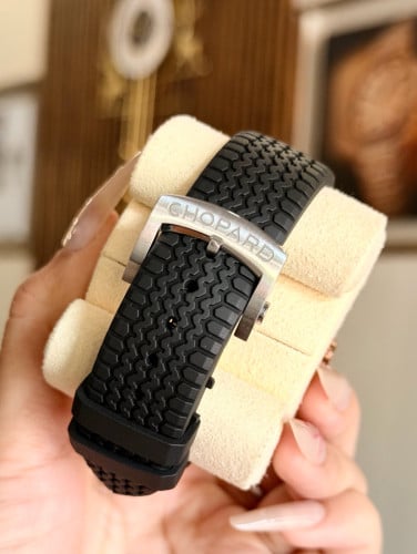 (Original) ✨𝐍𝐞𝐰 𝐀𝐫𝐫𝐢𝐯𝐚𝐥!!✨ Chopard Mille Miglia Limited Edition (250) 44mm