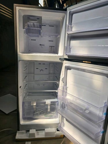 មានលក់ទូទឹកកក Samsung RT 20 H កម្ពស់1ម4 ថែមជើង