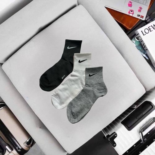 ស្រោមជើង / Socks