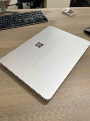 លក់ Sorface Studio 2 i7 14.4 ថ្មីមិនមែន១ទឹក