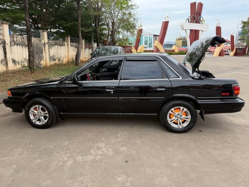 ខ្ញុំចង់លក់ឡាន Toyota Camry DX $2600
