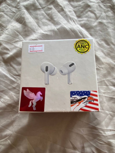 🎧 AirPods Pro 😍