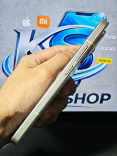 📱REDMI K80 Ultra / China  💾RAM12G+4G/Storage256G✅នៅស្អាត99%(លក់មានការធានាត្រឹមត្រូវ)