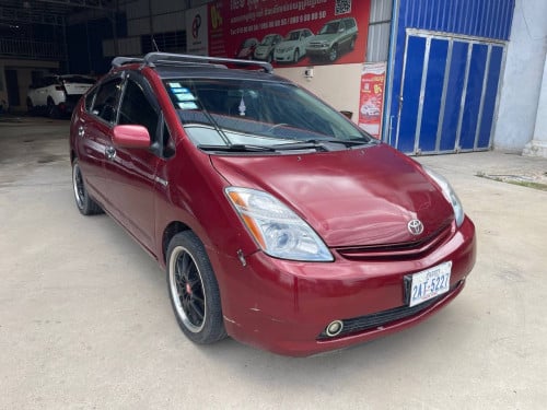 🚔 ឃ្លាំងលក់រថយន្ត សេម អូតូ ខា💰មានសេវាកម្មបង់រំលស់100% បង់120$-250$🚗Toyota  Prius 2005 H/ Full