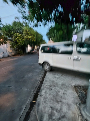 09ពណ៌ស
