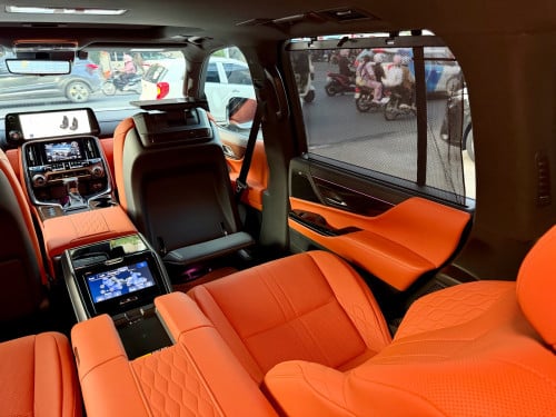 2023 Lx 600 Grandeur