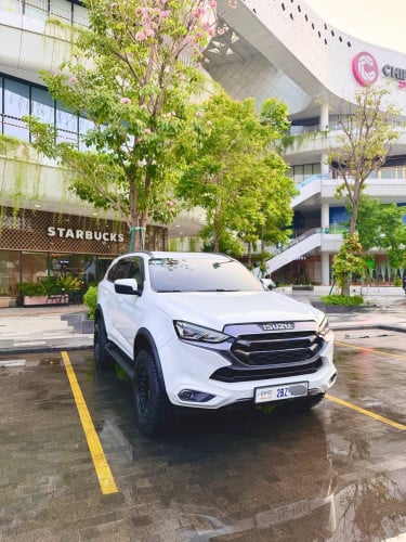 2024 Isuzu MuX 3.0 Diesel 47,300$