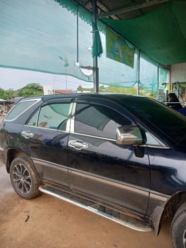 300 ប៉ុង2 ឆ្នាំ2000 សាំងសុទ្ធ