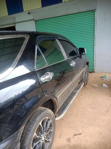 300 ប៉ុង2 ឆ្នាំ2000 សាំងសុទ្ធ
