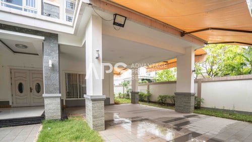 7 Bedroom Queen Villa For Rent - | Beong Snor | Phnom Penh