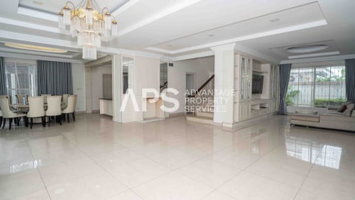 7 Bedroom Queen Villa For Rent - | Beong Snor | Phnom Penh