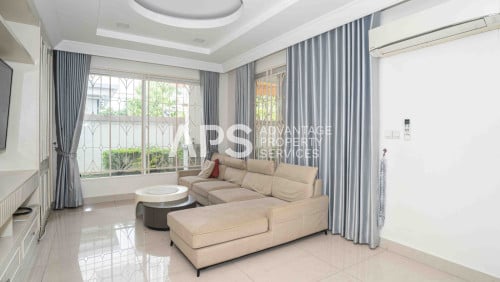 7 Bedroom Queen Villa For Rent - | Beong Snor | Phnom Penh
