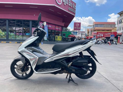 Airblade 015កាតគ្រី