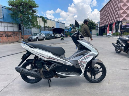 Airblade 015កាតគ្រី