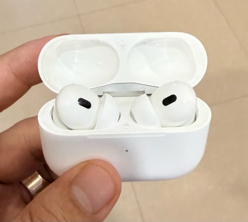 Airpod pro 2 USB C 98%