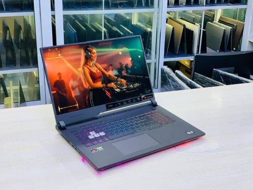 Asus ROG Strix G17 17.3”FHD 144Hz