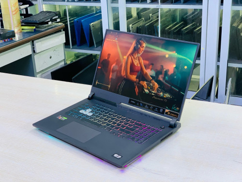 Asus ROG Strix G17 17.3”FHD 144Hz