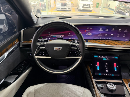 Cadillac Escalade 2025