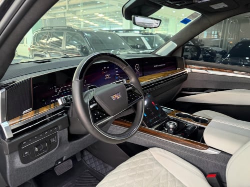 Cadillac Escalade 2025