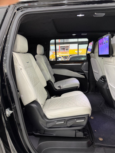 Cadillac Escalade 2025