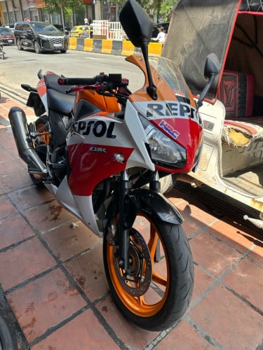 CBR250R