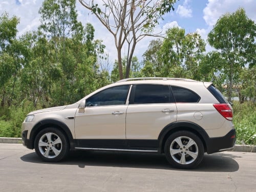 Chevrolet Captiva 2013 ស្អាត់ណាស់បងៗ