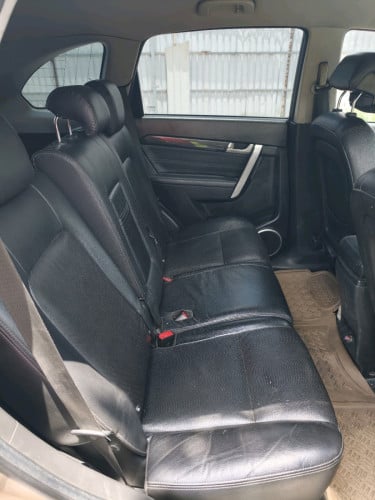 Chevrolet Captiva 2013 ស្អាត់ណាស់បងៗ