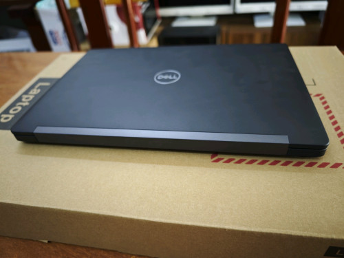 Dell Latitude 7390 i7-8650/16GB/M.2 512GB/13.3 Touch/Win11 Licensed