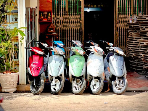 Dio 50cc មានទាំង សាំងលាយនិងសាំងសុទ្ធ
