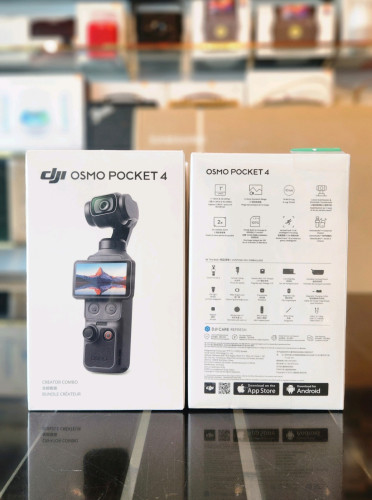 DJI Osmo Pocket 4 Creator Combo