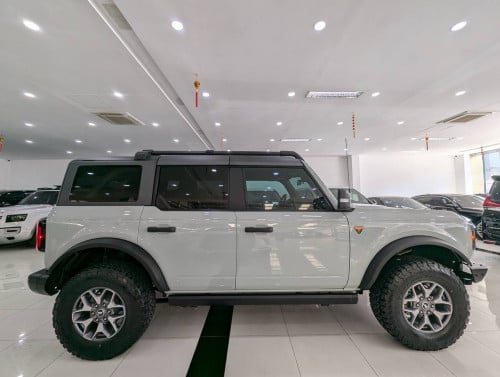 Ford Bronco 2021