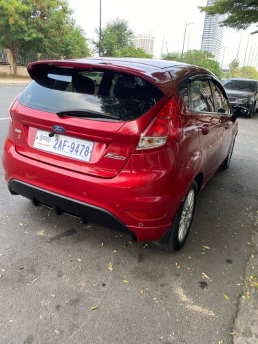 Ford fiesta 2015ឡានថ្មីខ្លាំង
