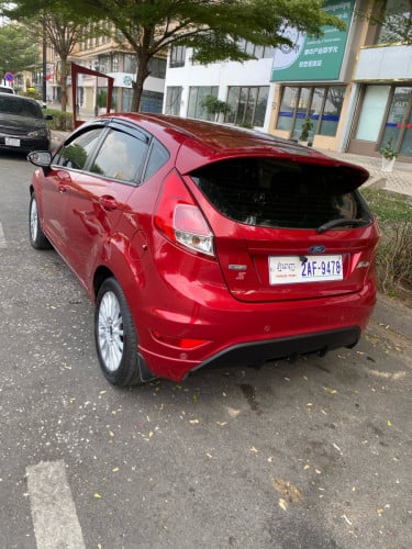 Ford fiesta 2015ឡានថ្មីខ្លាំង