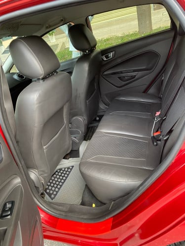 Ford fiesta 2015ឡានថ្មីខ្លាំង