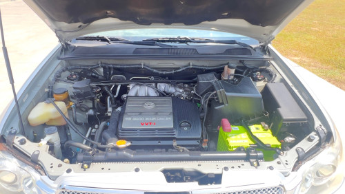 Highlander V4 ប៉ុង1 ឆ្នាំ2003 ពណ៍ទឹកប្រាក់