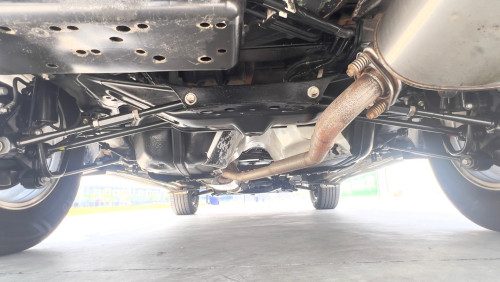 Highlander V4 ប៉ុង1 ឆ្នាំ2003 ពណ៍ទឹកប្រាក់