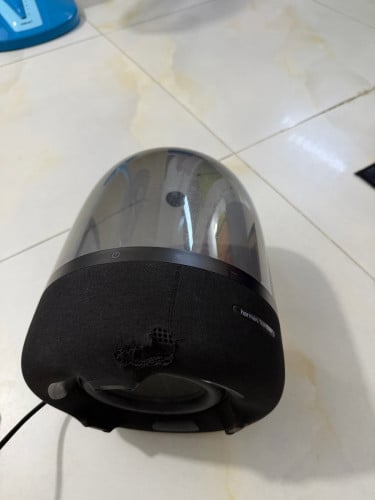 HK Aura 4