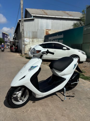HONDA DIO AF57 សាំងសុទ្ធ450$ក្រដាសពន្ធ📞 011284347