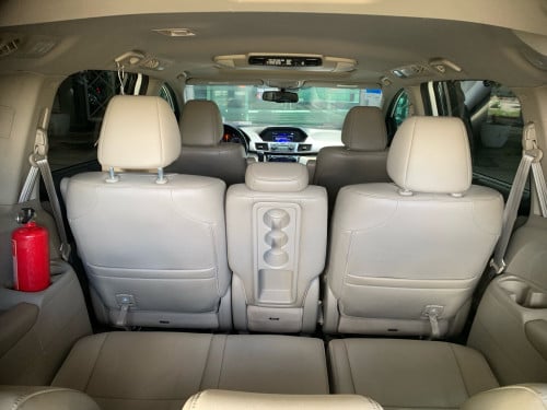 HONDA ODYSSEY ឆ្នាំ 2017